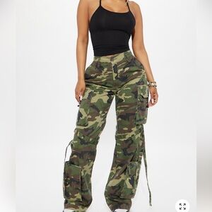 Fashion Nova Olive Camo Wide-Leg Cargo Pants